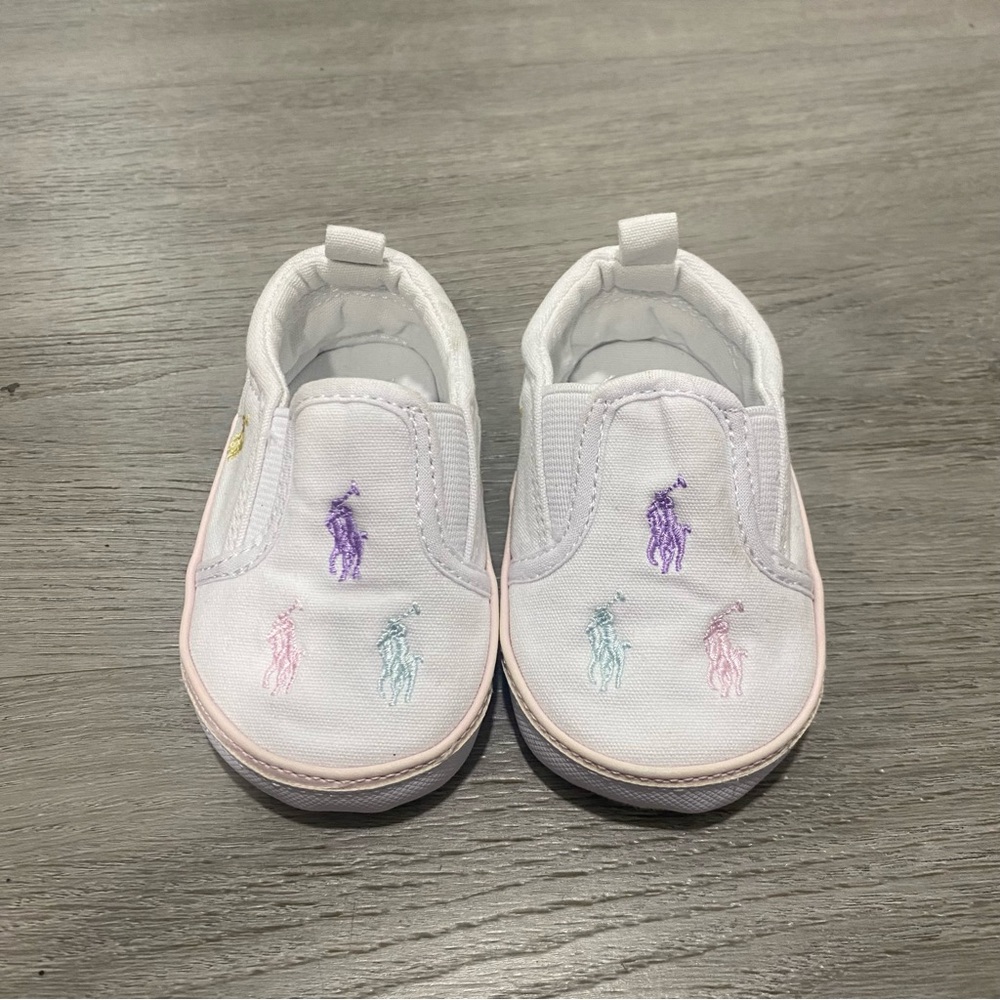 Ralph Lauren White Baby Shoes with Multicolor Embroidery